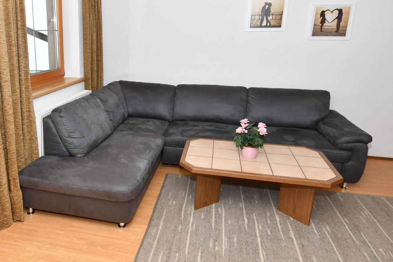 Haus Dengg Apartment Zellberg ภายนอก รูปภาพ