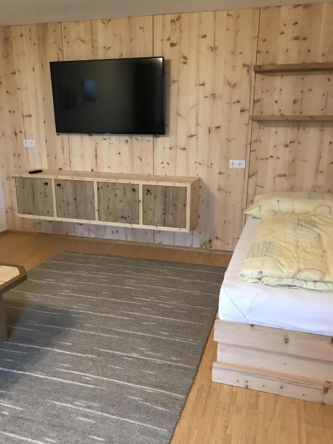 Haus Dengg Apartment Zellberg ภายนอก รูปภาพ